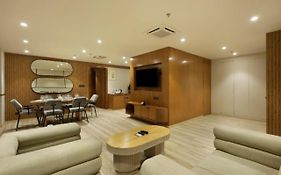 Hotel Seven Inn Near Delhi Airport